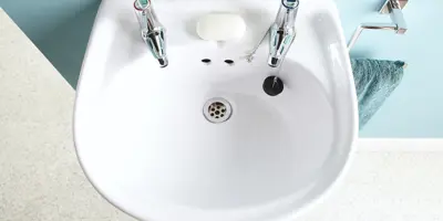 Como Tirar Manchas De Calcário Dos Vidros