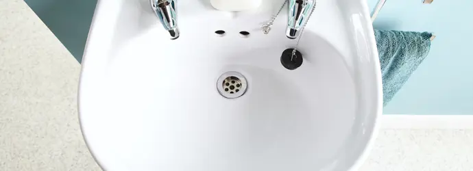 Como Tirar Manchas De Calcário Dos Vidros